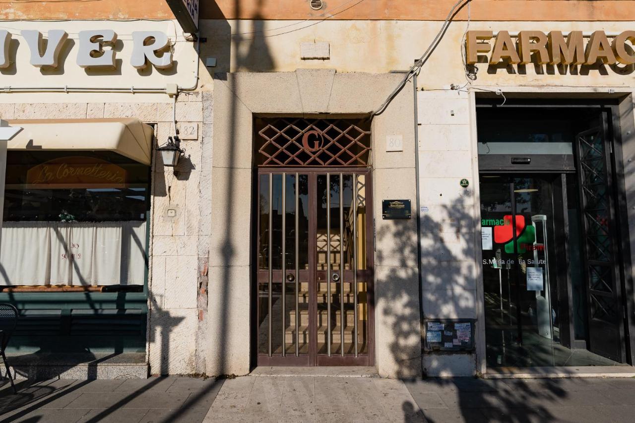 Le Boutique Luxury Rooms Diffused In Historic Center Fiumicino Bagian luar foto